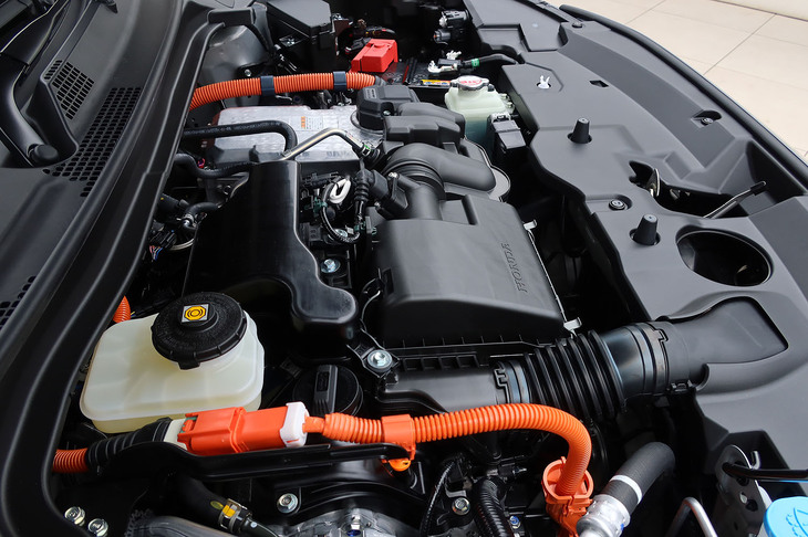 ホンダ・ヴェゼルe：HEV RS（パワーユニット）