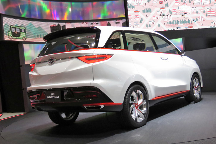 ダイハツDNマルチシックス（エクステリア）