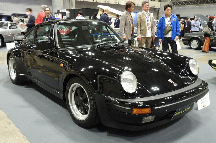 ポルシェ911カレラ3.2ターボルック（1987年／WINS AUTO）