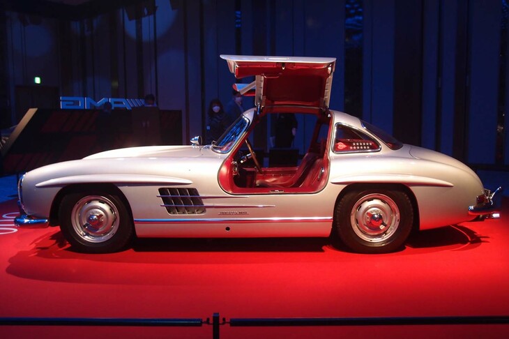 メルセデス・ベンツ300SL