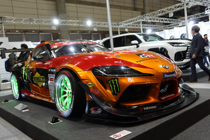 日本が世界に誇るカスタムカーの祭典「東京オートサロン」。他のイベント同様、コロナ禍により大きな打撃を受けたものの、2023年は前年を大きく上回る17万9434人が来場した。