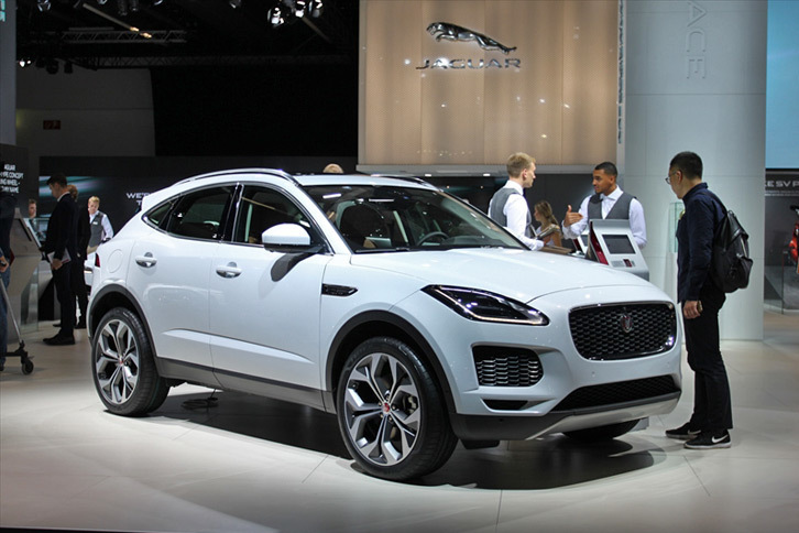 ジャガーEペース（エクステリア）