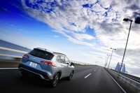 運転支援システム「Toyota Safety Sense」が全車に備わる。「アクア」や「ランドクルーザー」の新型とは異なり、交差点での対向直進車の検知等には対応していないものの、自転車（昼間）や歩行者（昼夜）も検知可能なプリクラッシュセーフティーや、オートマチックハイビーム、ロードサインアシストなどが含まれる。