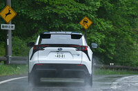 スバル・ソルテラET-HS