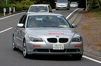 「コモンレール」燃料噴射システムなどディーゼルエンジンの重要部品を手がけるボッシュ・オートモーティブ・システムが輸入した日本未導入車「BMW 530d」。