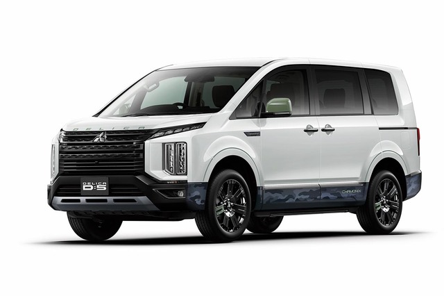 三菱デリカD5特別仕様車シャモニー純正ホイール＋タイヤ4本セット