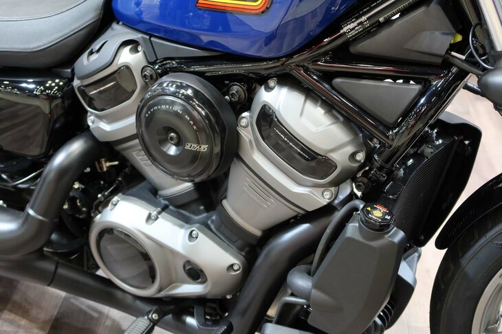 ハーレーダビッドソン・ナイトスター スペシャル