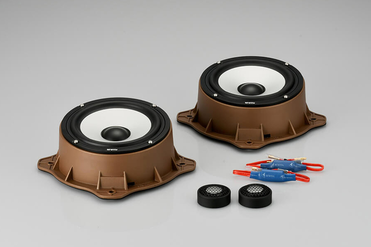 「C5 Xオーディトリアムエディション」に搭載されるBEWITH製のプレミアムサウンドシステム。