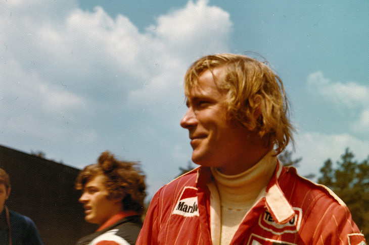 ニキ・ラウダとチャンピオン争いを繰り広げたジェームス・ハント。1976年のベルギーGPにて。（写真：Newspress）