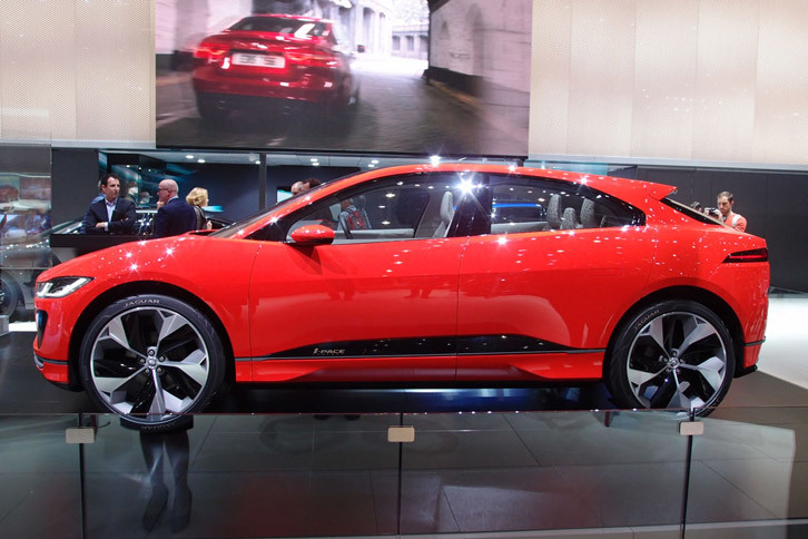 ジャガーIペース コンセプト