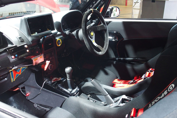 ダイハツ・コペンGRスポーツ（ラリー参戦車両のコックピット）