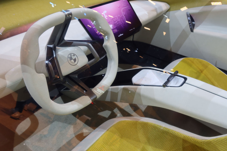 BMWビジョン ノイエクラッセ