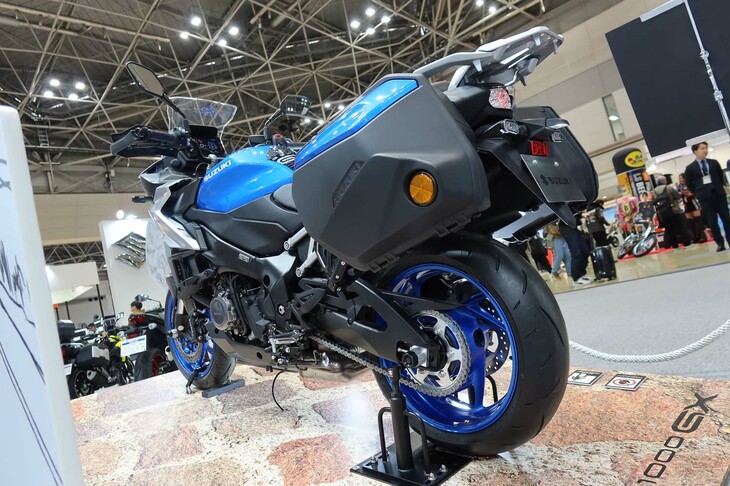 スズキGSX-S1000GX