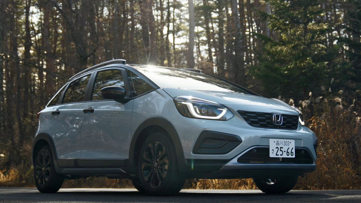 ホンダ・フィットe：HEVクロスター