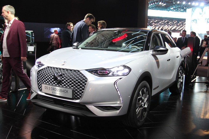 DS 3クロスバックEテンス