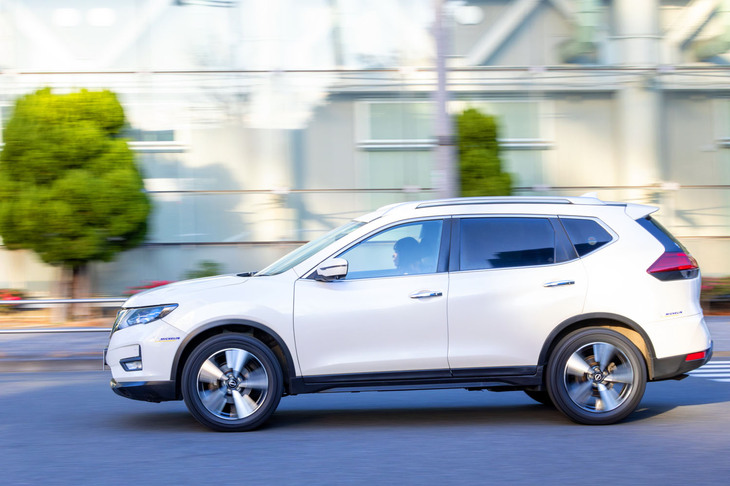 「プライマシー5」では、すべてのサイズで同じ性能・乗り味が得られるよう、例えば、ミニバン用の小径サイズとSUV用の大径サイズとで内部構造を変えるなどの最適化が図られている。