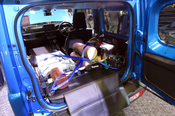 “プロの道具”を自負する「ジムニー」だけに、こうした展示も用意されていた。