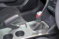 トランスミッションは6段MTのみの設定。