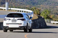 空力パーツの開発に際しては、CFD（流体解析）技術を駆使。この開発力の高さも、ワークスチューナーならではだろう。