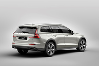 ボルボV60クロスカントリー