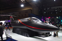 ホンダブースには「ホンダジェット」もディスプレイされる。
