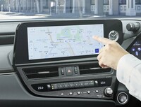 「ES300h」のナビ画面。