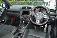 「VWゴルフ」にスポーティモデル「GTI」追加の画像