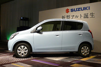 「スズキ・アルト」がフルモデルチェンジ−身近なエコカーを目指しての画像