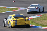 「ボクスター／ケイマン」を4気筒化した本当の理由は？　バランスに優れた「ケイマンGT4クラブスポーツ」に乗ると、いろいろなことを考えてしまう。