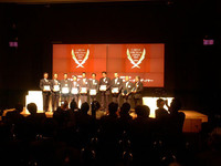 昨年までは山奥のリゾートホテルで行われたイヤーカー選出。今回は六本木ヒルズを舞台に、大勢のメディアを呼んで発表された。