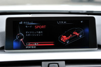 走行性能を統合制御する「ドライビング・パフォーマンス・コントロール」では、「コンフォート」「スポーツ」「スポーツ＋」に加えて「ECO PRO」モードが選べる。