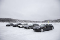 今回、試乗会が行われた女神湖では、冬季期間中に氷上ドライブの申し込みを受け付けており、自車持ち込みで走行できる（要予約）。なお、2012年度の受け付けは2月下旬ですでに終了。