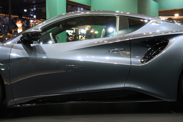 ロータス・エミーラV6ファーストエディション