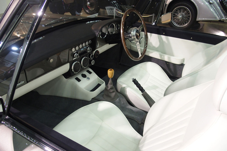 アルヴィス3リッター グラバー スーパーカブリオレ（コンティニュエーションモデル）