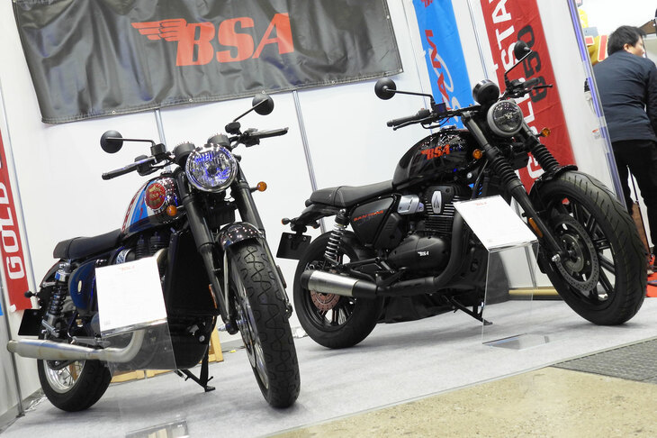 「東京モーターサイクルショー2026」より、BSAの展示ブースの様子。