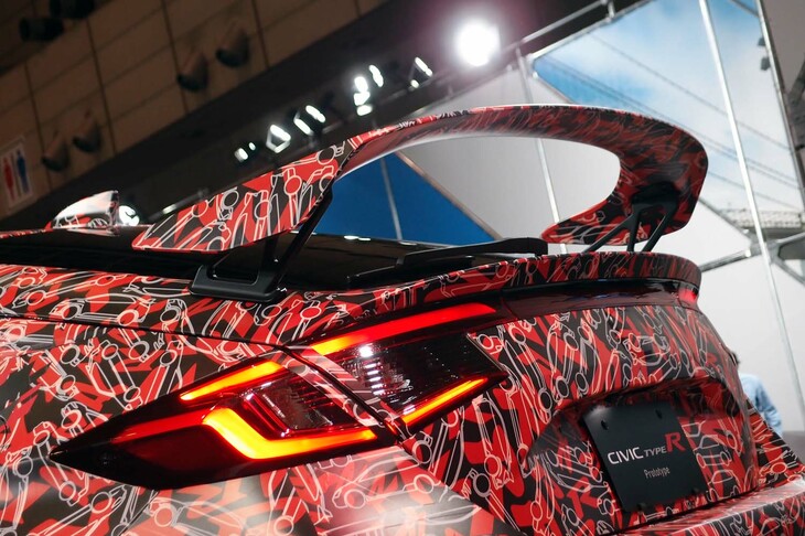 ホンダ・シビック タイプR プロトタイプ（リアウイング）