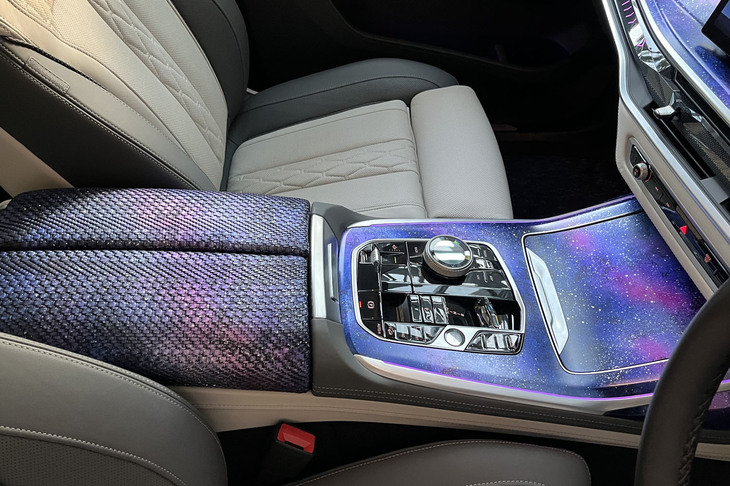 BMW X7錦ラウンジ（インテリア）