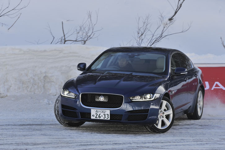 ジャガーXEポートフォリオ