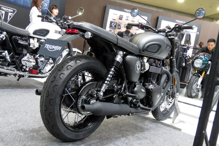 トライアンフ・ボンネビルT120エース