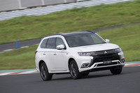 三菱アウトランダーPHEV Sエディション／アウトランダーPHEV Gプラスパッケージ【試乗記】