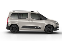 「シトロエン・ベルランゴ」のカタログモデルが日本上陸の画像