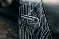 黒と銀のコントラストが目を引く「MINI」の限定車発売の画像