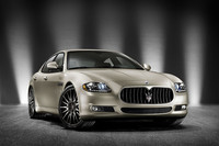 マセラティ・クアトロポルテに限定車の画像