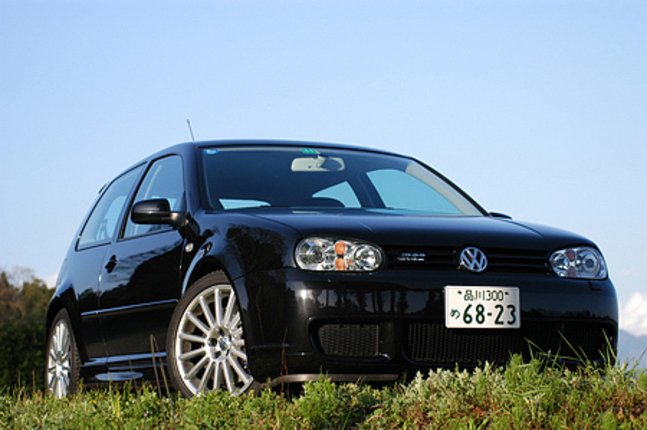 【スペック】全長×全幅×全高＝4165×1735×1435mm／ホイールベース＝2520mm／車重＝1460kg／駆動方式＝4WD／3.2リッターV6SOHC24バルブ（241ps／6250rpm、32.6kgm／2800〜3200rpm）／車両本体価格＝395.0万円（テスト車＝同じ）