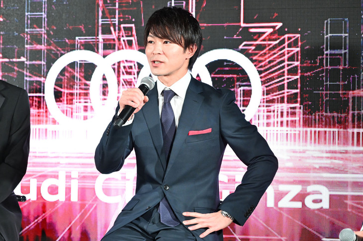 元体操選手の内村航平氏は「輪っかが好きなのかな？」と、五輪とフォーシルバーリングスの共通性を分析した。