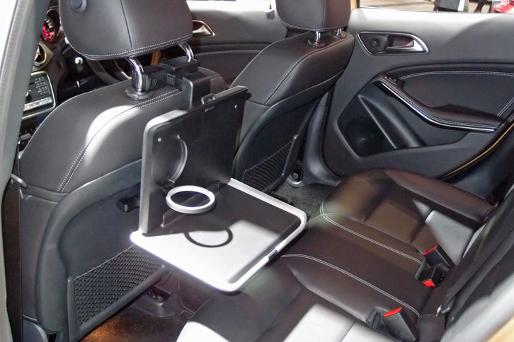 メルセデス・ベンツGLA220 4MATIC