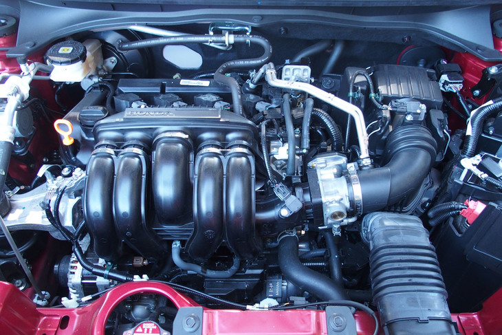 ホンダWR-V Z＋（エンジン）