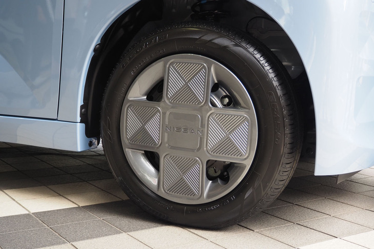 日産ルークス（フロントホイール）