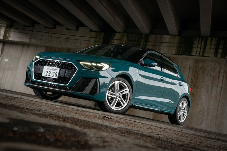 アウディA1スポーツバック35 TFSI Sライン