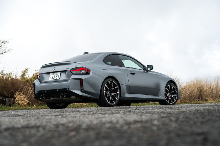 パワーアップに伴いWLTCモードの燃費は10.1km/リッターから10.0km/リッターへとわずかに悪化している。